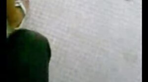 அமெச்சூர் லத்தீன் ஹூக்கர் ஜபாலி குத்திய முலைக்காம்புகளுடன் பெரிய சேவலைக் கவனித்துக் கொள்கிறார்